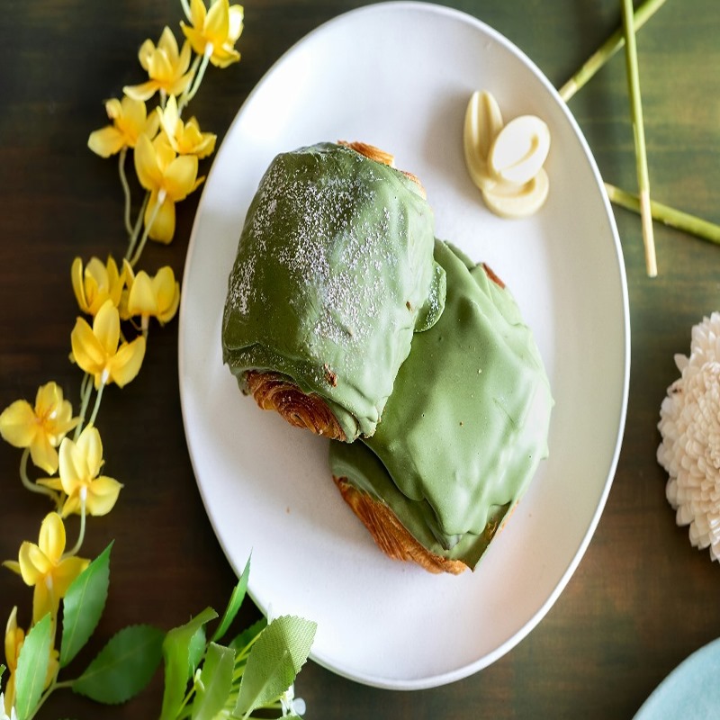 Photo of beautifully
            arranged food
